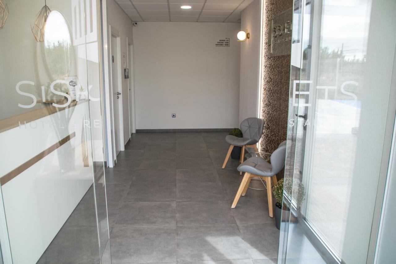 Hotel Siskets Torrente de Cinca Екстер'єр фото