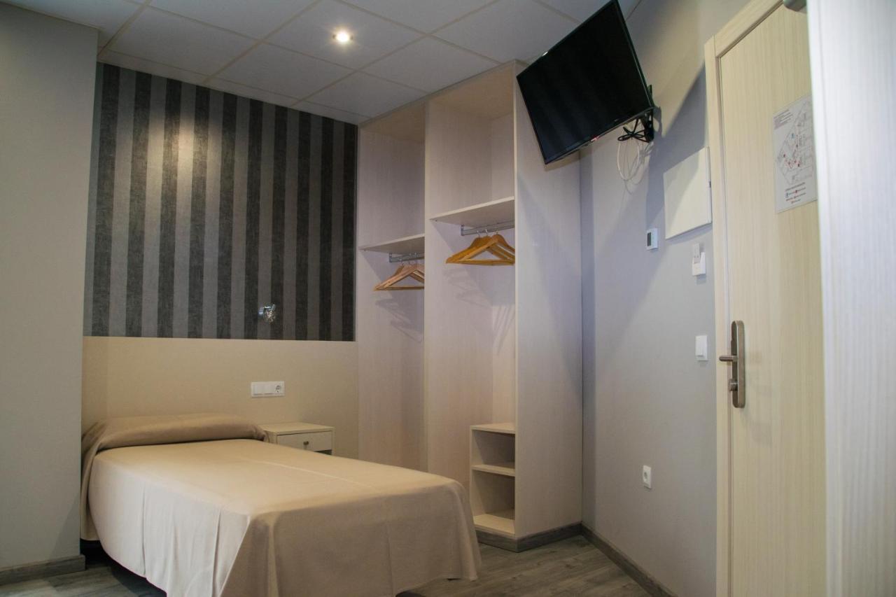 Hotel Siskets Torrente de Cinca Екстер'єр фото