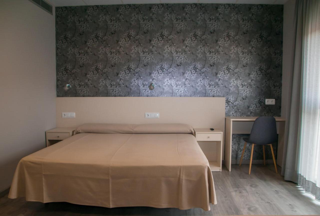 Hotel Siskets Torrente de Cinca Екстер'єр фото