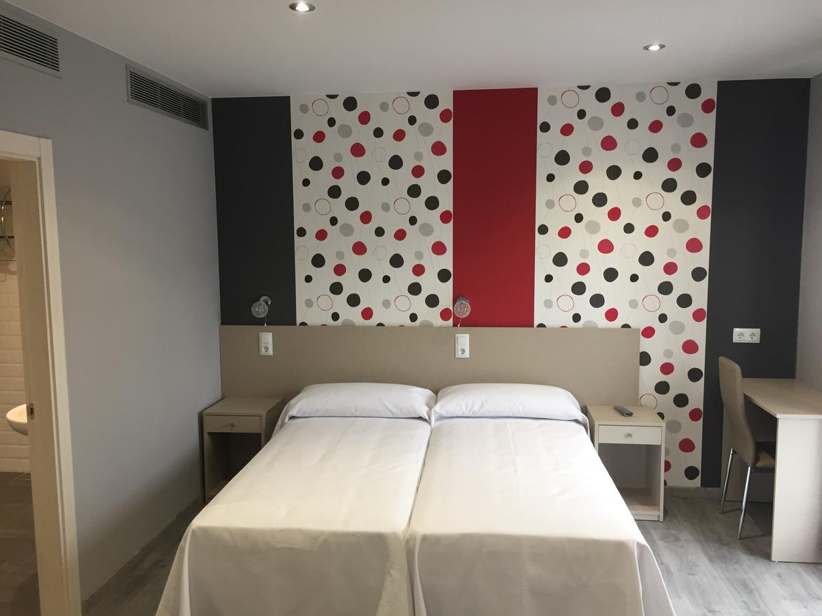 Hotel Siskets Torrente de Cinca Екстер'єр фото