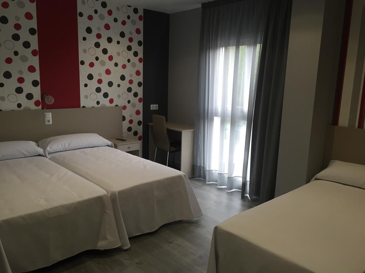Hotel Siskets Torrente de Cinca Екстер'єр фото