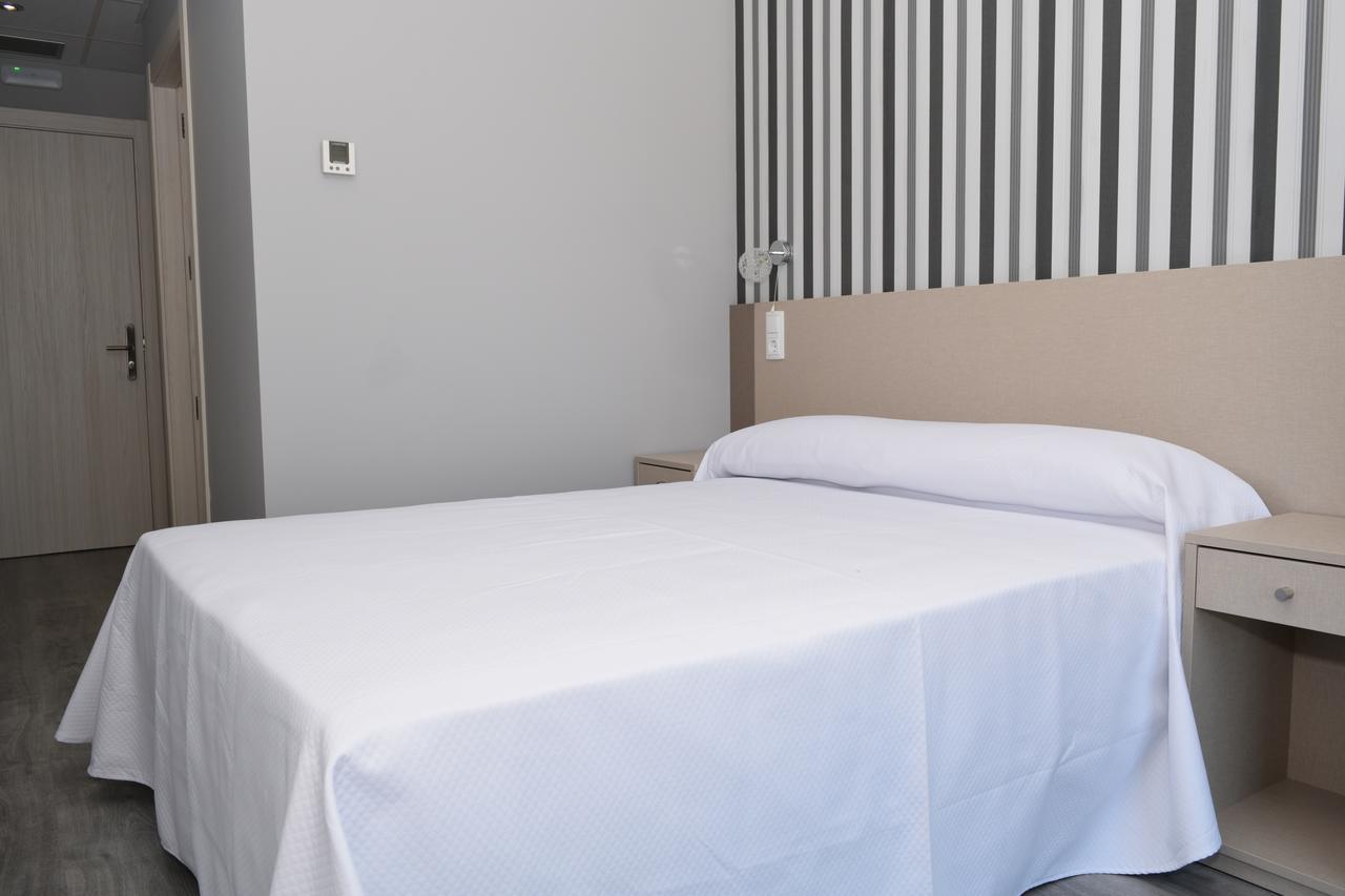 Hotel Siskets Torrente de Cinca Екстер'єр фото